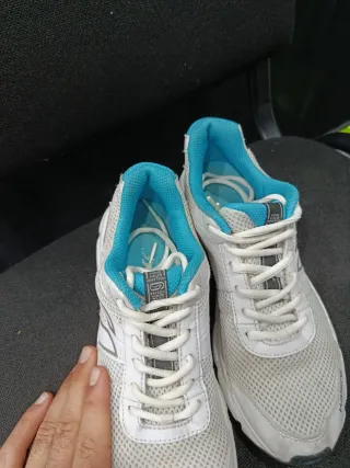 Zapatillas Kalenji Gimnasio Blancas y Azules