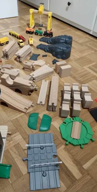 Tren de madera y accesorios