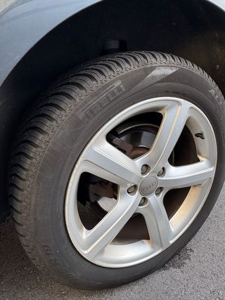 4 Neumáticos Pirelli 4 estaciones 235/55/19 105W