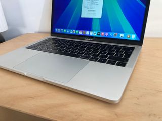 MacBook Pro 13 2018 500GB Touch Bar
