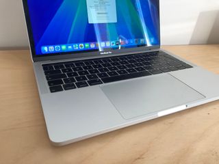MacBook Pro 13 2018 500GB Touch Bar