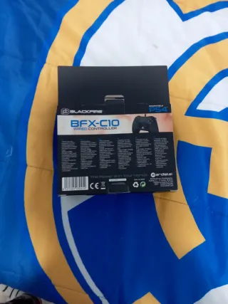 Mando PS4 con cable sirve también para el ordenado