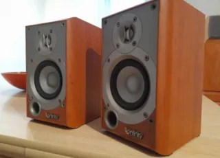 Infinity altavoces gran calidad!!bonito diseño