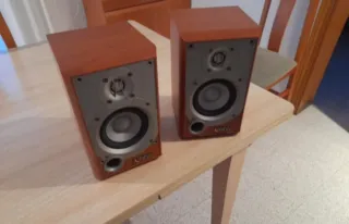 Infinity altavoces gran calidad!!bonito diseño