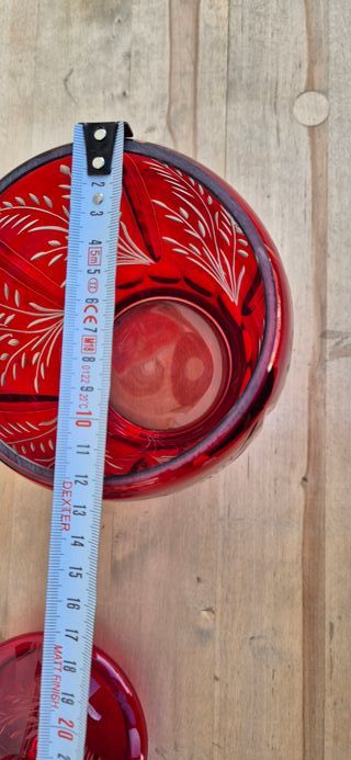 Bomboneira de Vidro Vermelho Gravado