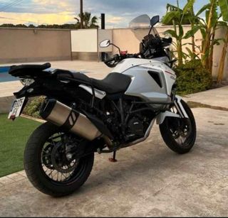 KTM 1290 Super Adventure