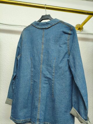 Chaqueta vaquera premamá con cremallera