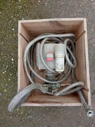 Bomba de agua con mangueras