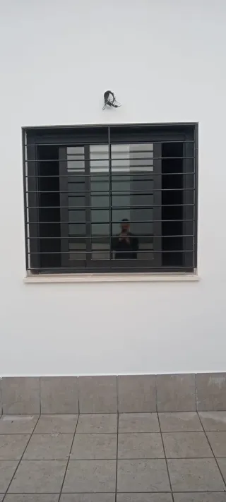 Balconeras y rejas metálicas a medida