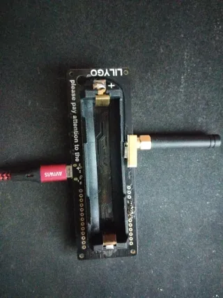 Microcontrolador GPS LoRa TTGO