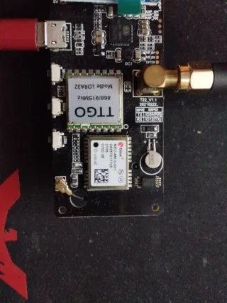 Microcontrolador GPS LoRa TTGO