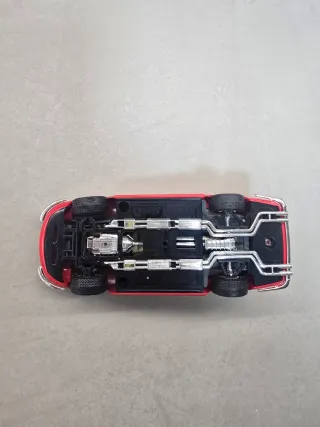 Ferrari 275 GTB/4 año 1966 Bburago escala 1/24