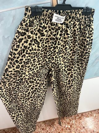 Pantalón leopardo