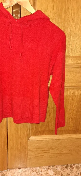 Sudadera de punto roja