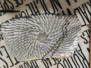 Lote 2 Carteras Fiesta Rosa y Plateada