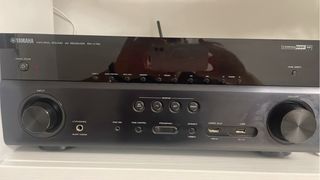 Altavoces Bowers & Wilkins + Receptor Yamaha RXV-7