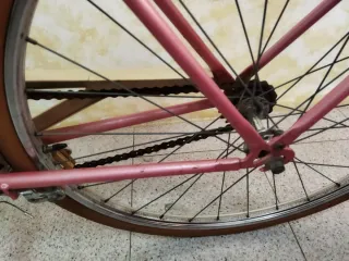 Una Bicicleta Vintage, De Segunda Mano