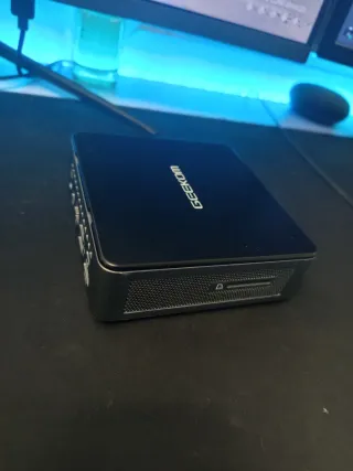 Mini PC GEEKOM MiniAir 11 Negro