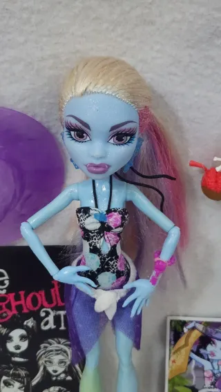 Monster High Abbey Bominable Skull Shores