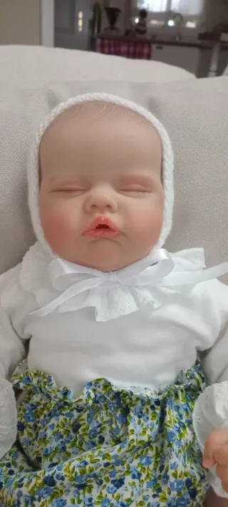 Muñeca Reborn realista 48 cm y 2kilos de peso 120€