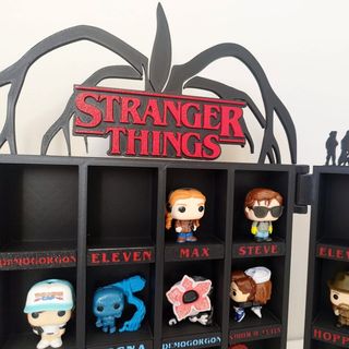 Expositor Stranger Things personalizado