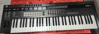 Teclado MIDI Novation SL Mk III 61