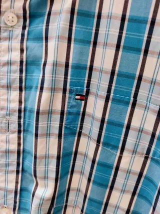 Camisa Tommy Hilfiger Cuadros Azul y Blanco