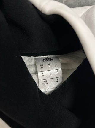 Sudadera Adidas Blanca y Negra