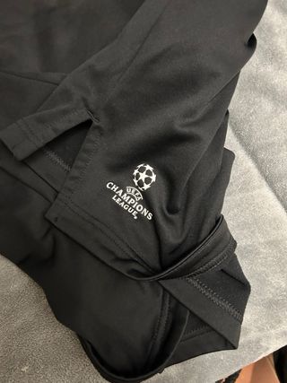 Sudadera Adidas Blanca y Negra