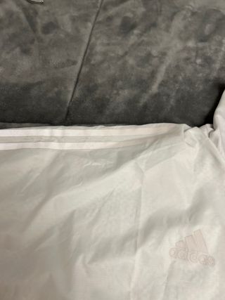 Sudadera Adidas Blanca y Negra