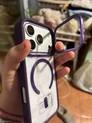 Funda iPhone 17 Pro Nueva Morada