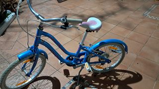 Bicicleta niña azul