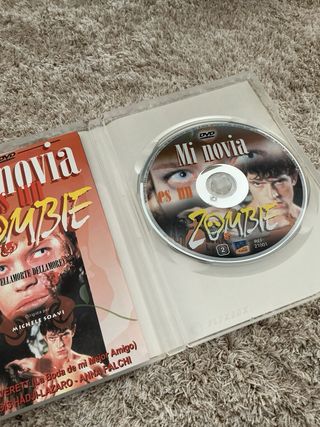 Mi Novia Es Zombie DVD