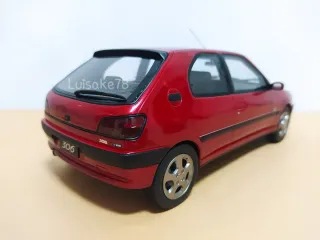 Maqueta Peugeot 306 Otto 1:18