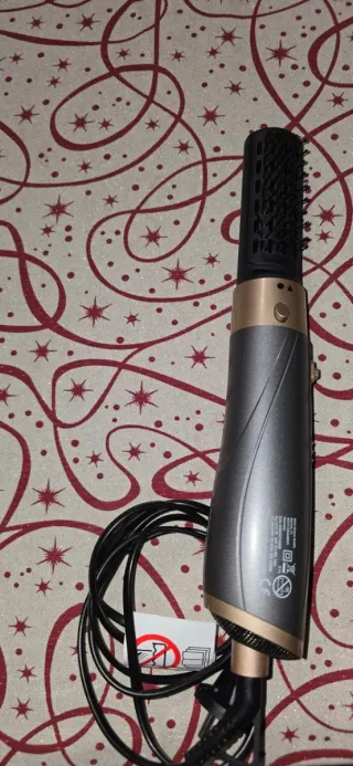 Cristina Aguilera Phon