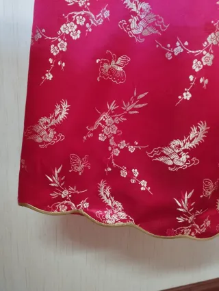 Conjunto kimono seda rojo y dorado