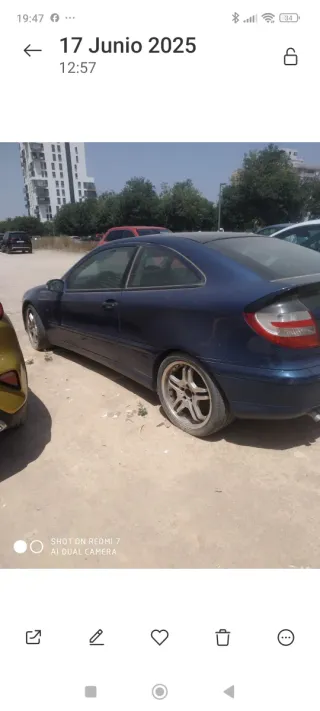 Mercedes-Benz  CLK 2002