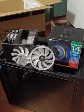 Caja mas ventiladores PC Thermaltake CTE C750 TG