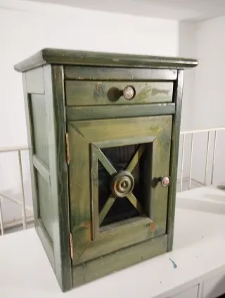 Mesita auxiliar madera maciza con cristal