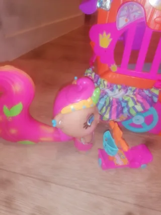 Casita de Juguete con Ardilla