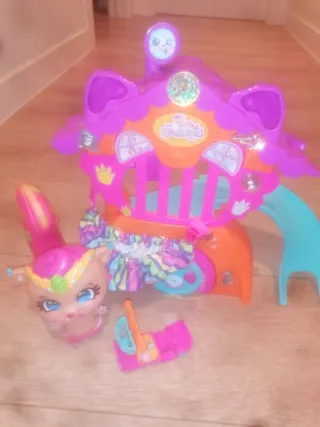 Casita de Juguete con Ardilla