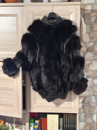 Pelliccia nera di volpe original