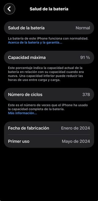iPhone 15 verde claro