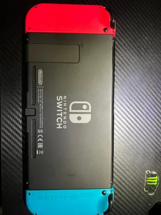 Nintendo Switch + Accesorios