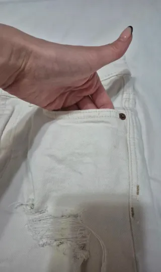 Pull&Bear Shorts Vaqueros Blancos Desgastados