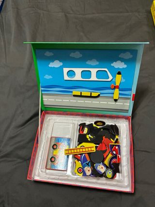 Lote de 7 juegos de mesa infantiles + 2 libros