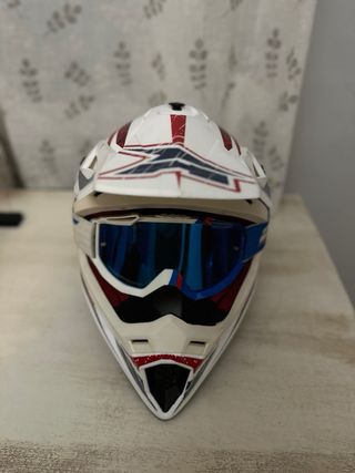 Casco Axo Motocross con Gafas