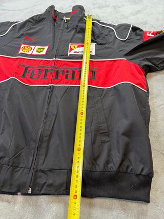 Chaqueta Ferrari Negra y Roja Talla L