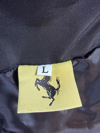 Chaqueta Ferrari Negra y Roja Talla L