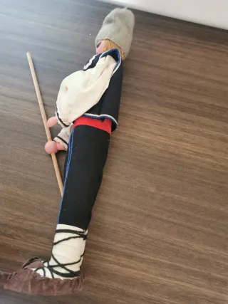 Bambola maschio artigianale costume tradizionale